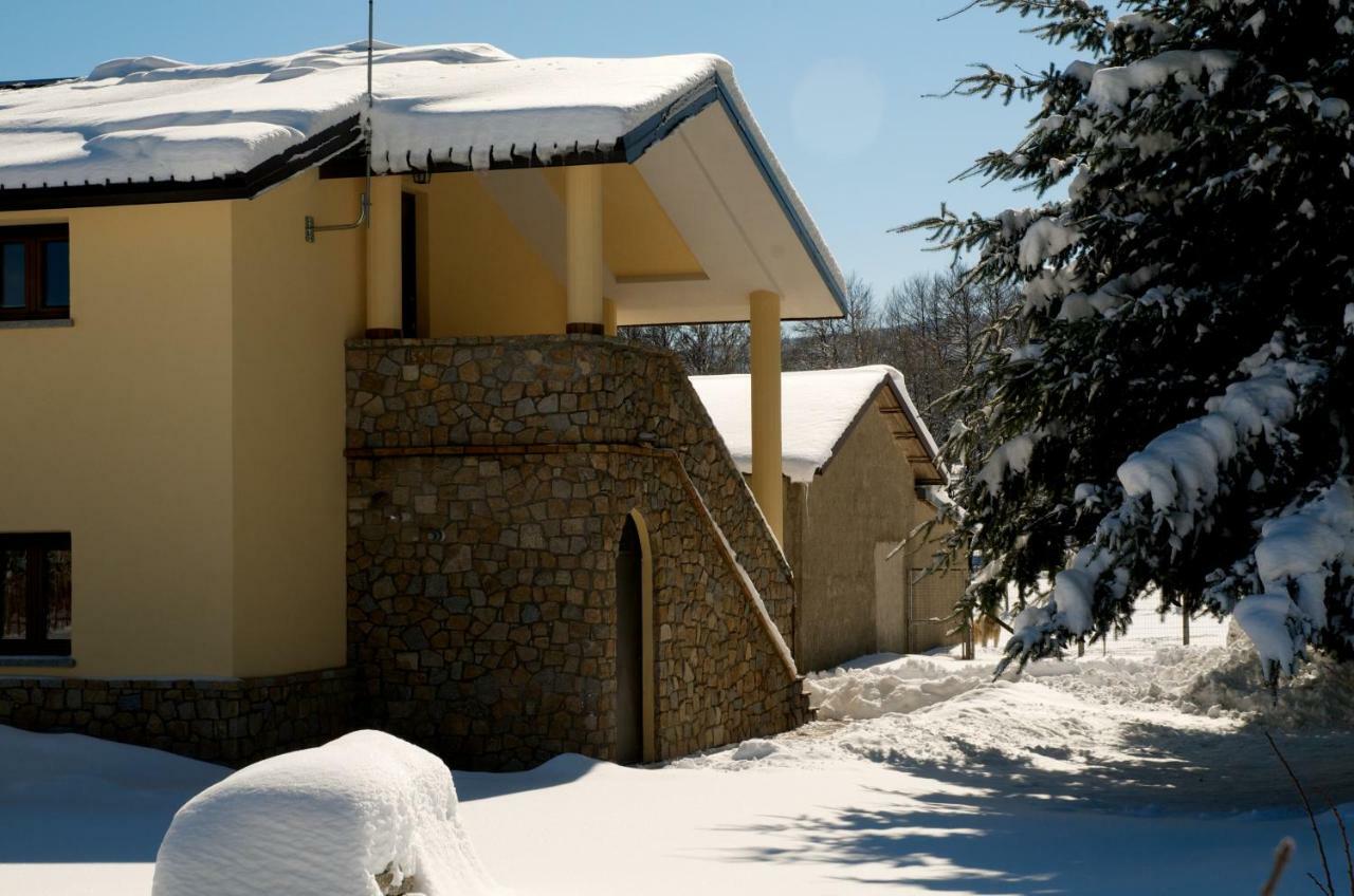 Agriturismo Fiorella Camigliatello Silano Eksteriør bilde